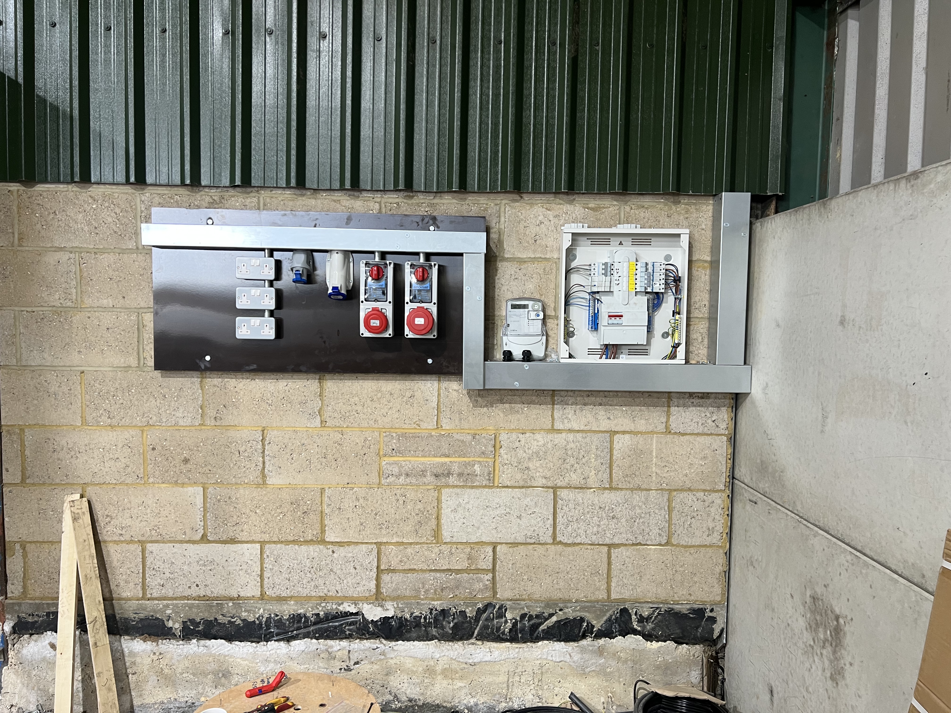 New build commercial unit three-phase electrical installation